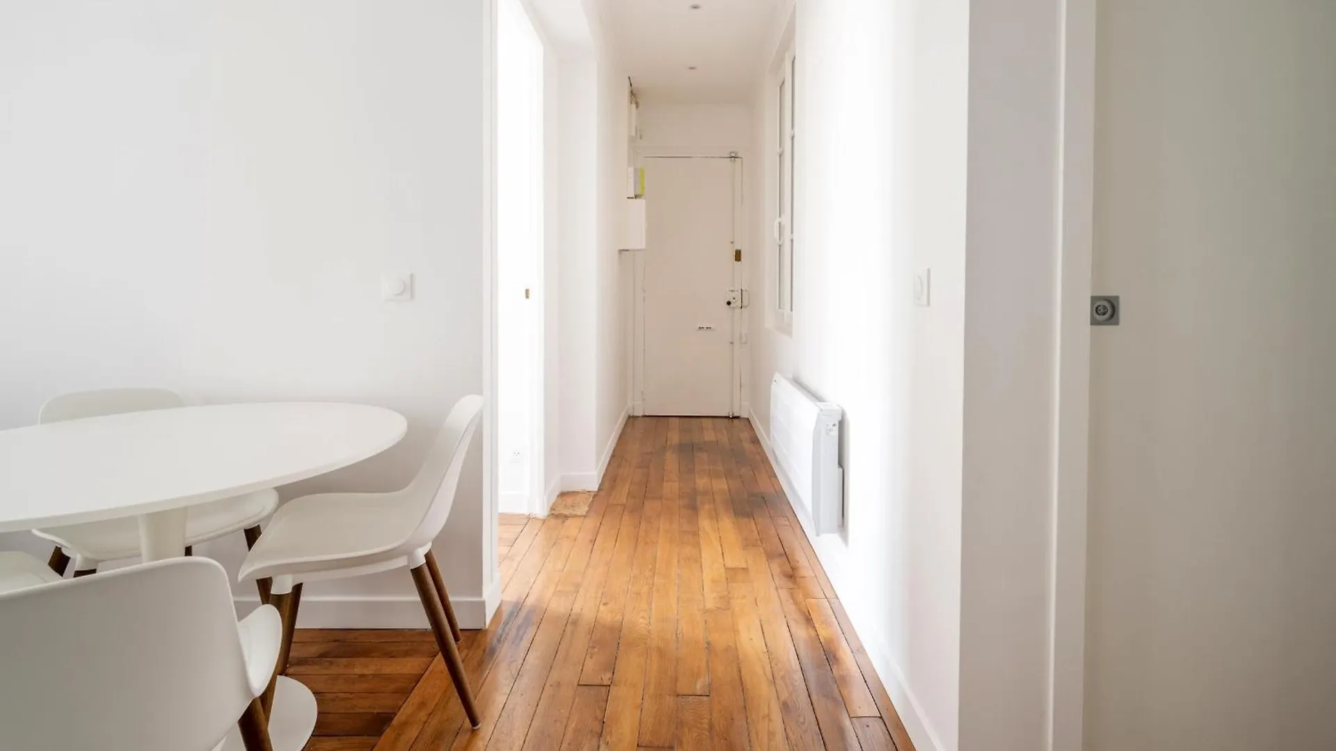 Appartement Paris Blanche - Welkeys Apartment