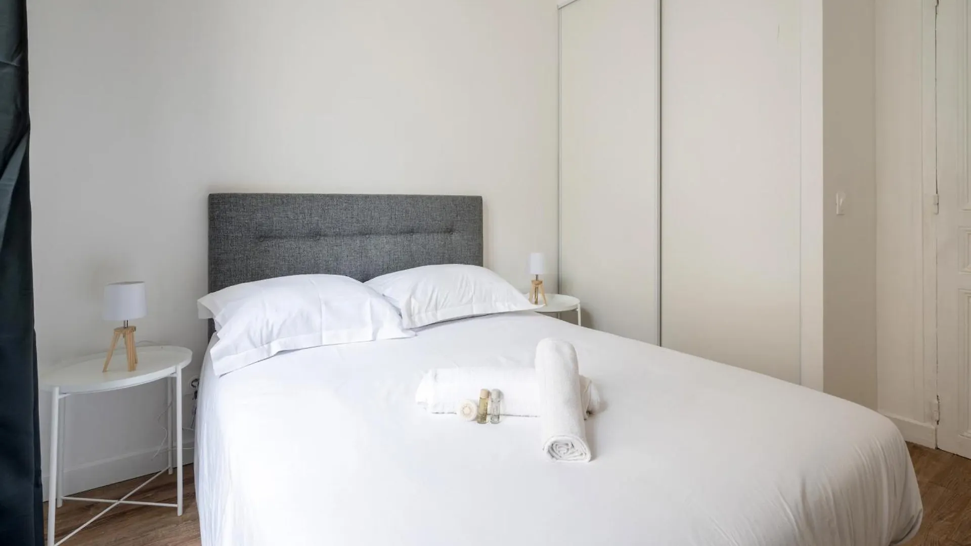 Appartement Paris Blanche - Welkeys