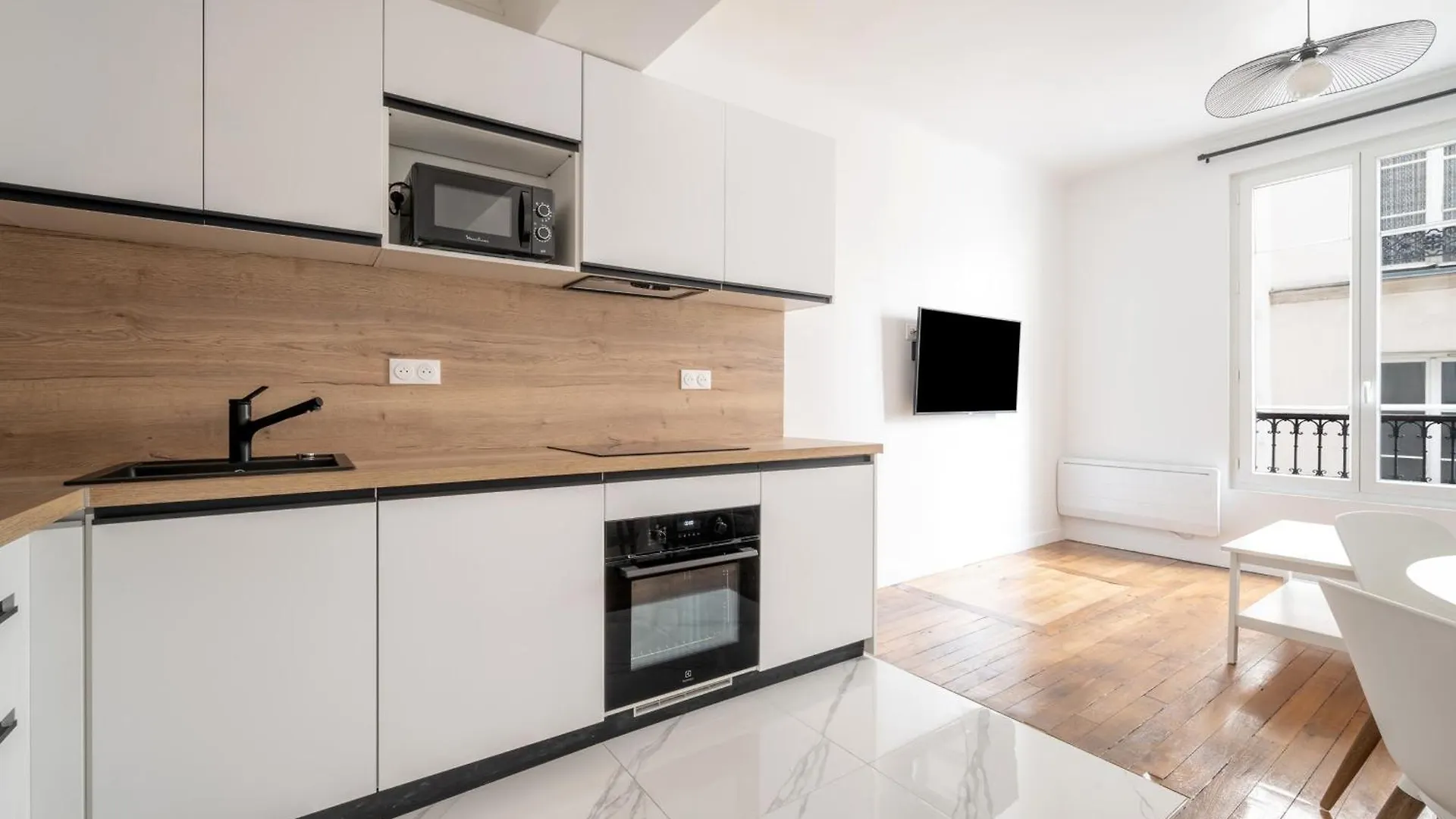 Appartement Paris Blanche - Welkeys